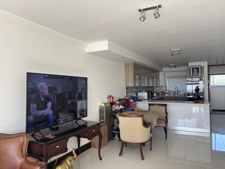 1 Bedroom Property for Sale in Humewood Eastern Cape
